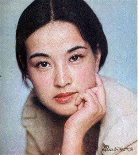 整容女星爆料视频播放大全,视频播放大全背后的惊人真相
