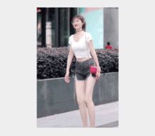 网红街拍视频爆料,时尚潮流风向标  第1张