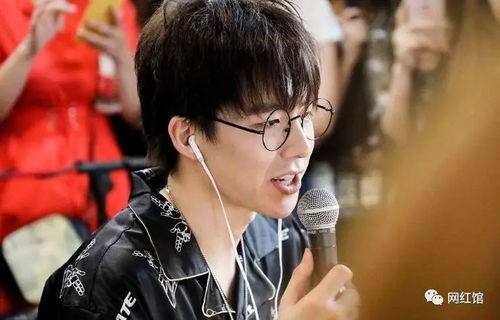刘宇宁身世爆料视频播放,视频播放揭示惊人背景 第2张 刘宇宁身世爆料视频播放,视频播放揭示惊人背景 第2张