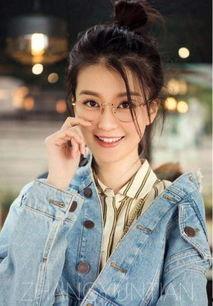 徐璐恋爱史意外爆料视频,揭秘明星背后的情感纠葛 第2张 徐璐恋爱史意外爆料视频,揭秘明星背后的情感纠葛 第2张