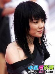 王菲以前的爆料视频大全,揭秘天后背后的真实故事  第3张