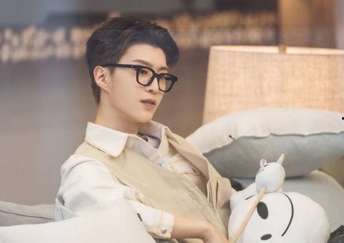 范丞丞秦岚娱乐大爆料,揭秘娱乐圈背后的惊人真相  第3张